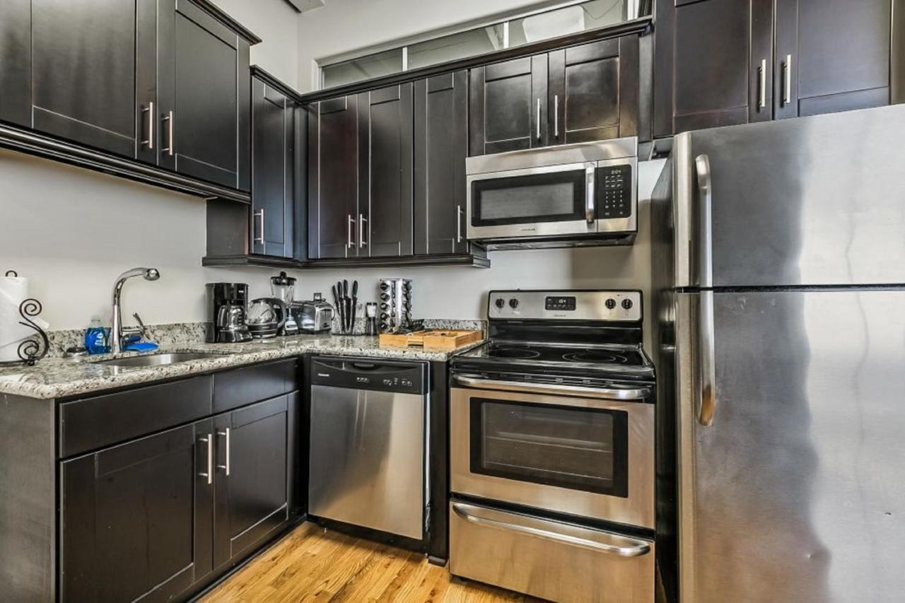 Gorgeous Condos Steps From French Quarter And Harrah'S St. Новий Орлеан Екстер'єр фото