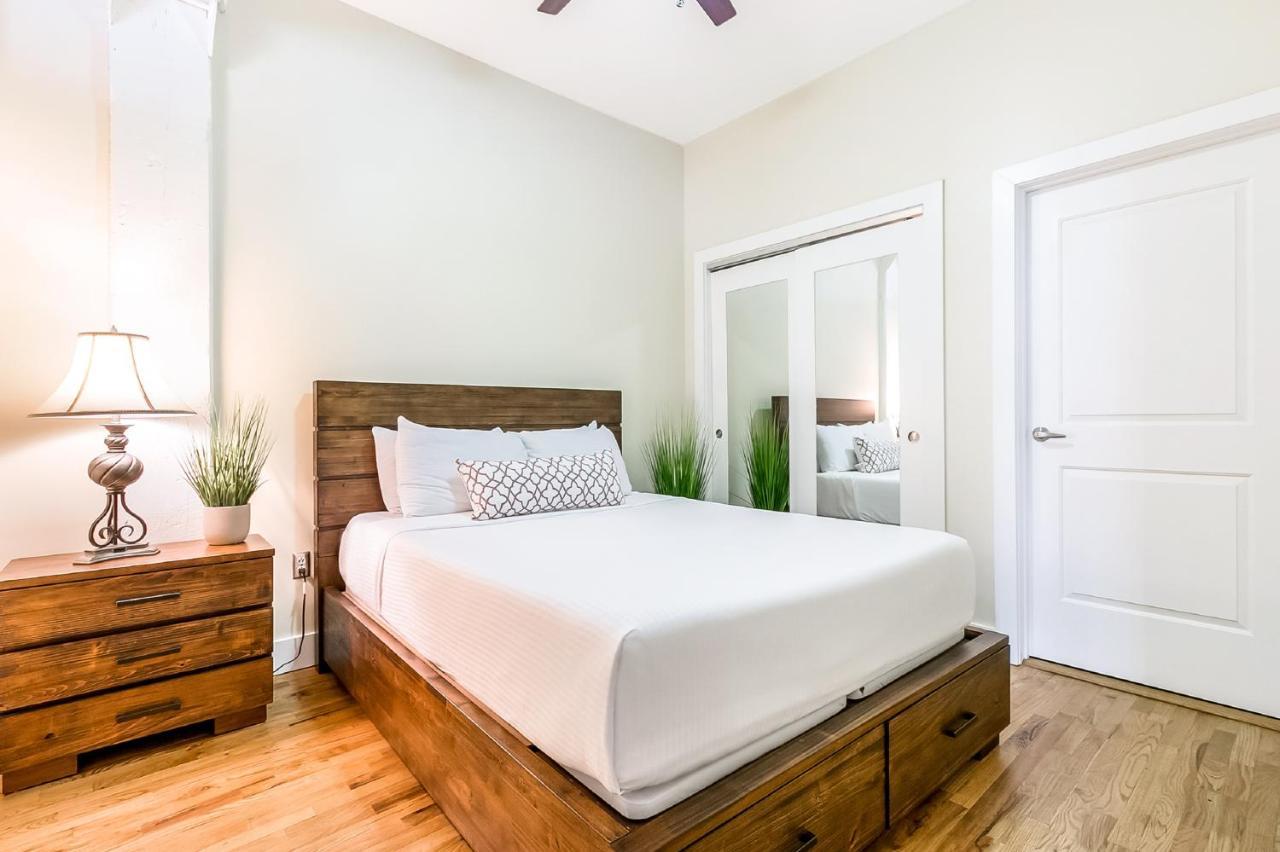 Gorgeous Condos Steps From French Quarter And Harrah'S St. Новий Орлеан Екстер'єр фото