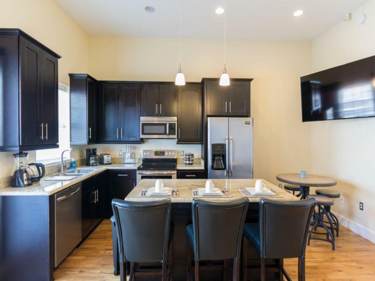 Gorgeous Condos Steps From French Quarter And Harrah'S St. Новий Орлеан Екстер'єр фото